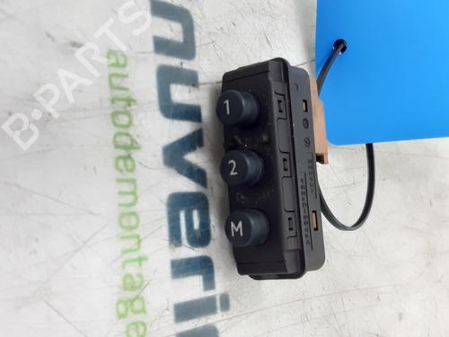 Used Switch PEUGEOT 3008 II SUV (MC_, MR_, MJ_, M4_) 1.6 PureTech 180 (M45GFR, M45GFU) (181 hp) 18691634