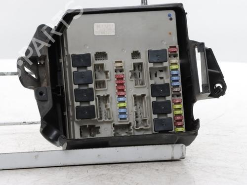 Used Fuse box Fuse box RENAULT CLIO III (BR0/1, CR0/1) 1.2 16V (BR02, BR0J, BR11, CR02, CR0J, CR11) (75 hp) 36278847 36278847