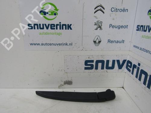 Used Rear windshield wiper arm RENAULT CLIO IV Grandtour (KH_) 1.5 dCi 90 (KHN3, KHN4) (90 hp) 13189897