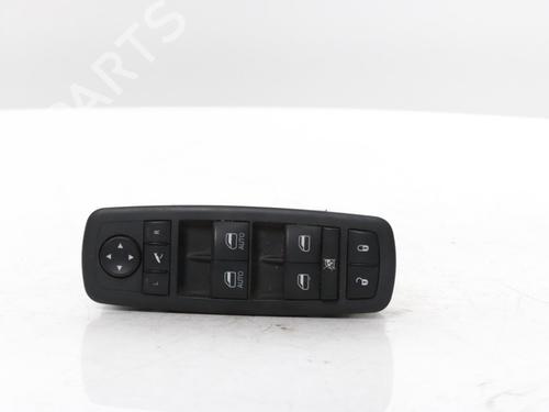 switch-ram-1500-crew-cab-pickup-dt-2018-38618868 main image