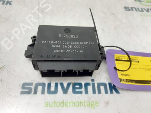Used Electronic module FIAT 500 C (312_) 1.2 (312CXA1A, 312AXA1A) (69 hp) 24165617
