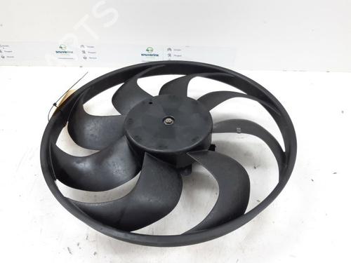 Radiator fan RENAULT CAPTUR I (J5_, H5_) 1.2 TCe 120 (118 hp) 214816703R