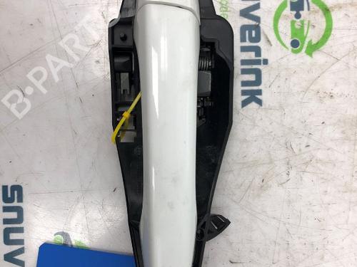 Used Rear left exterior door handle PEUGEOT 208 II (UB_, UP_, UW_, UJ_) 1.2 PureTech 100 (101 hp) 19413328