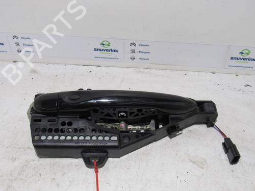 Used Front right exterior door handle RENAULT CAPTUR I (J5_, H5_) 0.9 TCe 90 (90 hp) 10797521