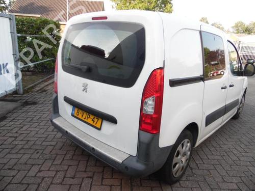 Fuse box PEUGEOT PARTNER Box Body/MPV 1.6 HDi 16V | BP27351415E1 - Image 13