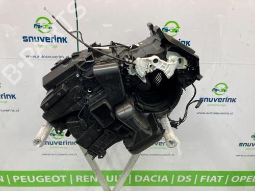 Used Heater matrix box Heater matrix box RENAULT CLIO V (B7_) 1.0 LPG (B7MT) (101 hp) 40582604 40582604