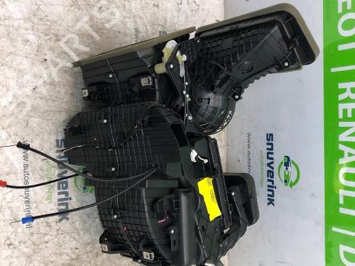 Used Heater matrix box RENAULT TWINGO III (BCM_, BCA_) 1.0 SCe 70 (BCMB) (69 hp) 18312067