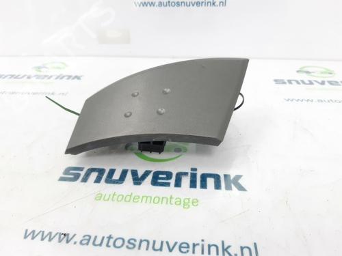 Used Rear right exterior door handle PEUGEOT 107 (PM_, PN_) 1.0 (68 hp) 10802249