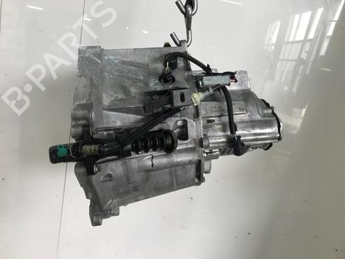 Used Gearbox Gearbox PEUGEOT 208 II (UB_, UP_, UW_, UJ_) 1.2 PureTech 100 (101 hp) 40584353 40584353