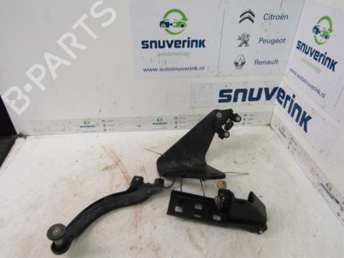 Used Interior handle Interior handle RENAULT TRAFIC III Van (FG_) 1.6 dCi 125 (FGMH) (125 hp) 40590490 40590490