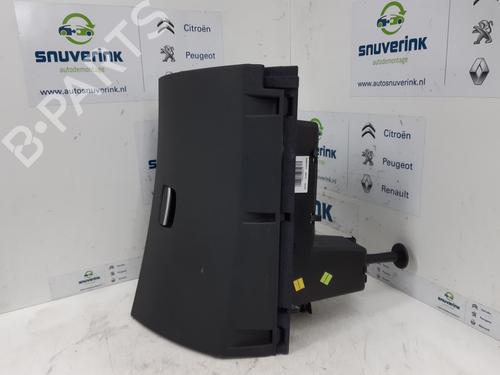Used Glove box RENAULT LAGUNA III (BT0/1) 2.0 16V (BT05, BT0F, BT0W) (140 hp) 10794918