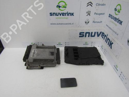 Used Engine control unit (ECU) RENAULT SCÉNIC II (JM0/1_) 2.0 dCi (JM1K) (150 hp) 12457729