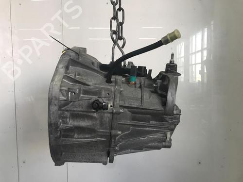 Used Gearbox Gearbox RENAULT TRAFIC III Van (FG_) 2.0 dCi 170 (FGMM, FGMV) (170 hp) 40586826 40586826