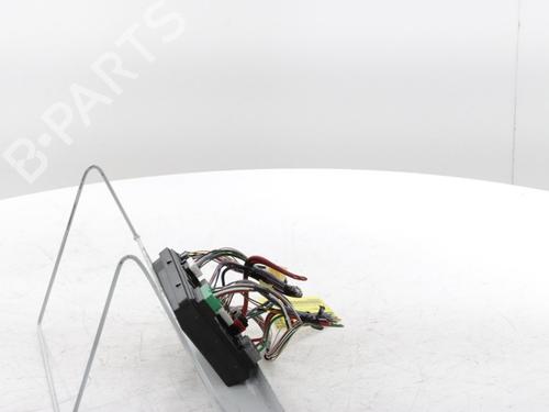 Fuse box DACIA SANDERO III 1.0 TCe 100 ECO-G | BP33696392E1  - Image 8