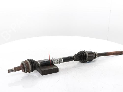 Right front driveshaft PEUGEOT 3008 II SUV (MC_, MR_, MJ_, M4_) 1.2 THP/ PureTech 130 (MRHNSM, MRHNSU, MRHNSJ, MRHNYW,... | BP30186103M39