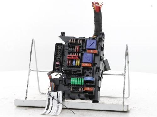fuse-box-bmw-1-f40-2019-33846049 main image
