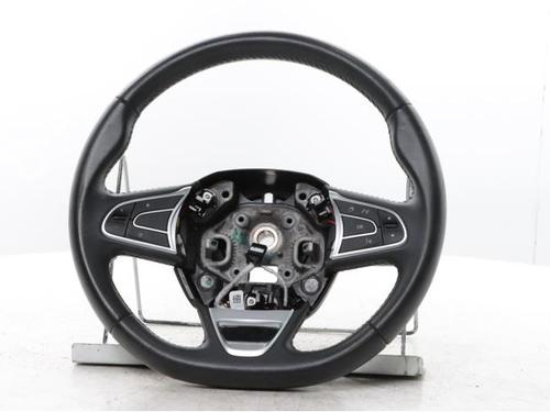 steering-wheel-renault-megane-iv-grandtour-k9amn_-2016-37798561 main image
