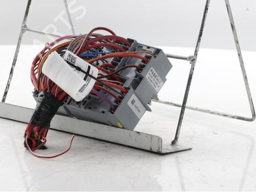 Used Fuse box Fuse box ALFA ROMEO GIULIA (952_) 2.2 D (952AGA250, 952AGM250, 952ASM2, 952ASA2) (136 hp) 39508199 39508199