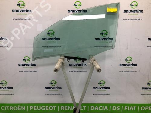 front-left-door-window-renault-kadjar-ha_-hl_-13-tce-140-hlnb-hln1-803016385r-2015-16490829 main image