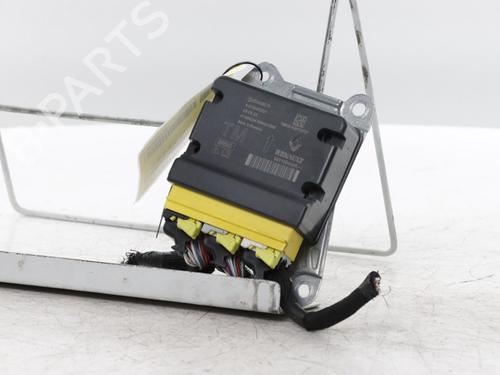 Used ECU airbags ECU airbags RENAULT CLIO V (B7_) 1.0 LPG (B7MT) (101 hp) 34565817 34565817