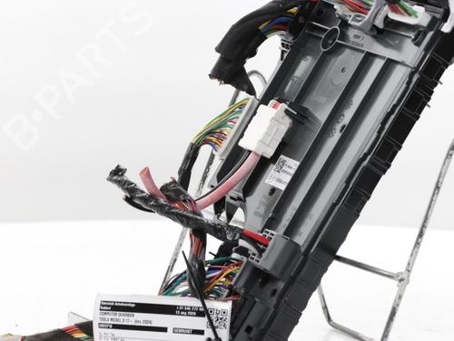 Computer TESLA MODEL 3 (5YJ3) EV | BP38618658M11 - Image 3
