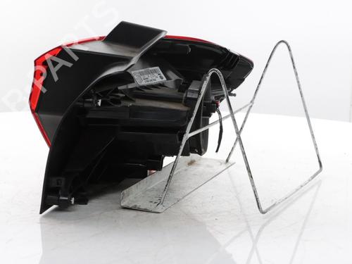 Left taillight VW POLO VI (AW1, BZ1, AE1) 1.0 TSI | BP39211472C34 - Image 4