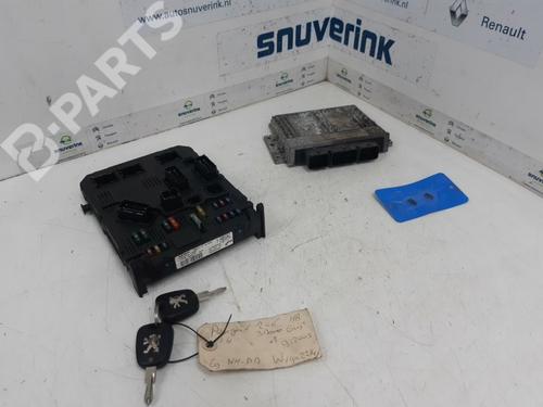 Used Engine control unit (ECU) Engine control unit (ECU) PEUGEOT 206 Hatchback (2A/C) 1.4 i (75 hp) 10799220 10799220