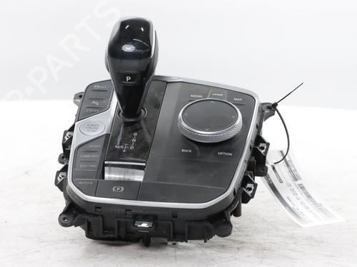 Used Shift knob Shift knob BMW 1 (F40) 118 i (140 hp) 35756169 35756169