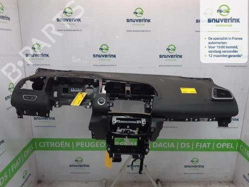 Used Dashboard Dashboard RENAULT KADJAR (HA_, HL_) 1.3 TCe 140 (HLNB, HLN1) (140 hp) 40579117 40579117