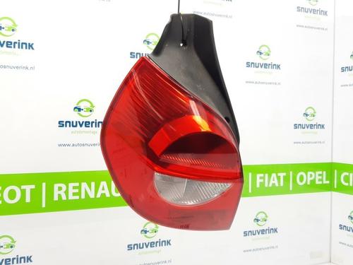 Used Left taillight Left taillight RENAULT CLIO III (BR0/1, CR0/1) 1.2 16V (BR02, BR0J, BR11, CR02, CR0J, CR11) (75 hp) 10801400 10801400