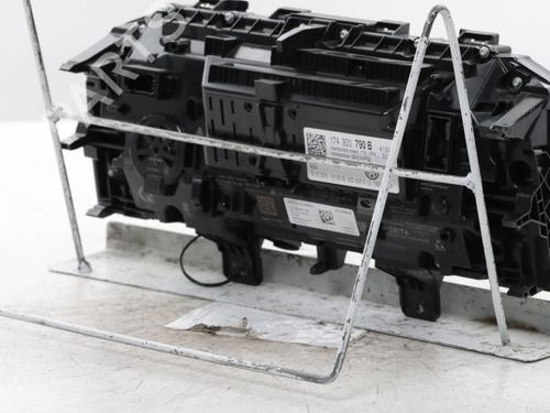 Instrument cluster VW T-ROC (A11, D11) 1.0 TSI | BP38409016C47 - Image 7