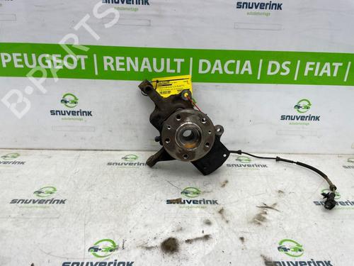 Used Right front steering knuckle Right front steering knuckle 25526909 25526909