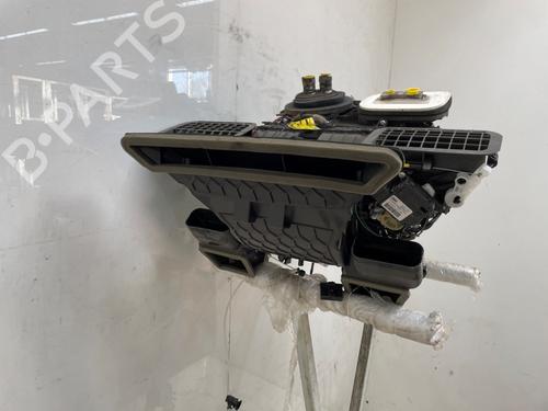 Heater matrix box RENAULT TRAFIC III Van (FG_) 1.6 dCi 125 (FGMH) | BP31960406M61