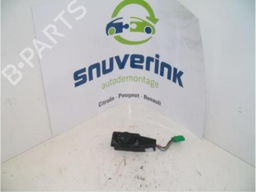 Used Climate control Climate control PEUGEOT 5008 (0U_, 0E_) 1.6 HDi (112 hp) 40594834 40594834