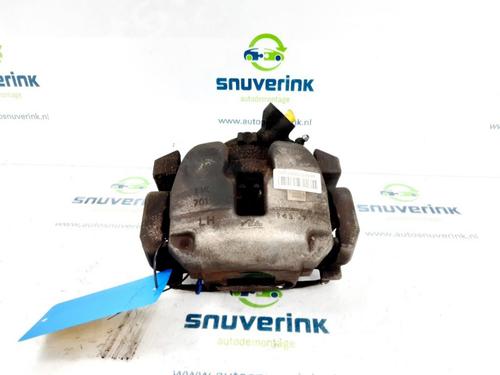 Used Left front brake caliper PEUGEOT 3008 II SUV (MC_, MR_, MJ_, M4_) 1.2 THP/ PureTech 130 (MRHNSM, MRHNSU, MRHNSJ, MRHNYW,... (131 hp) 11782196