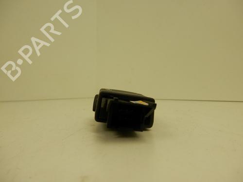 Used Steering wheel controls RENAULT CLIO II (BB_, CB_) 1.2 16V (BB05, BB0W, BB11, BB27, BB2T, BB2U, BB2V, CB05,... (75 hp) 21110072