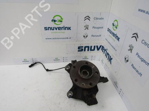 Used Left front steering knuckle RENAULT SCÉNIC III (JZ0/1_) 1.5 dCi (110 hp) 10793336