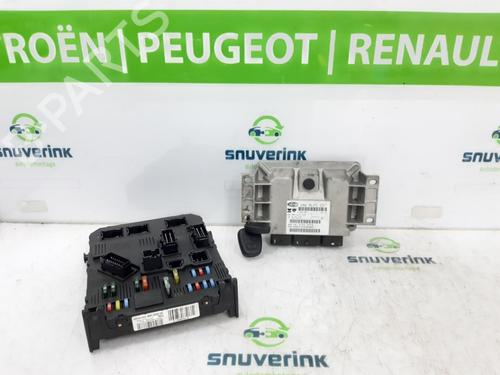 Used Engine control unit (ECU) Engine control unit (ECU) 16099302 16099302