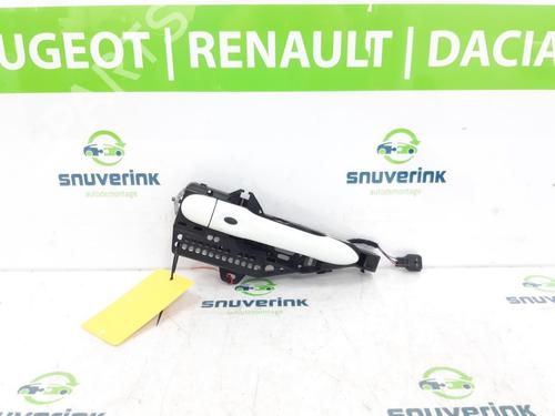 Used Front right exterior door handle RENAULT CLIO IV Grandtour (KH_) 0.9 TCe 90 (90 hp) 10806966