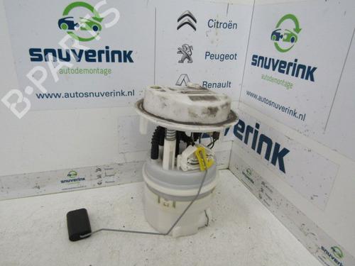 Used Fuel pump PEUGEOT 206 SW (2E/K) 1.4 16V (88 hp) 10790387