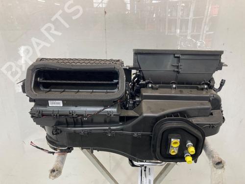 Used Heater matrix box VOLVO EX40 (536) EV (252 hp) 27971264