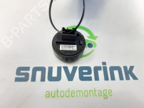 Used Antenna/Base PEUGEOT 3008 II SUV (MC_, MR_, MJ_, M4_) 1.2 THP/ PureTech 130 (MRHNSM, MRHNSU, MRHNSJ, MRHNYW,... (131 hp) 24164875