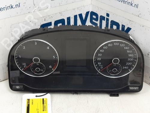 Used Instrument cluster VW CADDY III Box Body/MPV (2KA, 2KH, 2CA, 2CH) 1.6 TDI (102 hp) 13324095