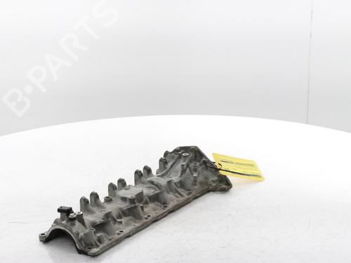 Valve cover RENAULT KADJAR (HA_, HL_) 1.3 TCe 160 (HLNC) | BP29899360M124