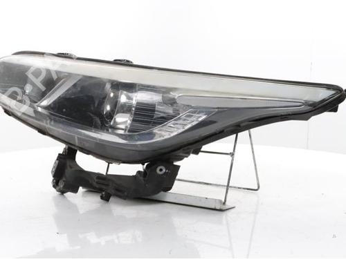 Used Left headlight Left headlight KIA CEE'D (JD) 1.6 CRDi 110 (110 hp) 40614237 40614237