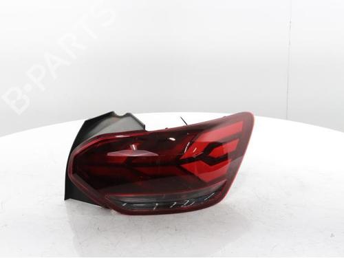 right-taillight-dacia-sandero-iii-2021-33696379 main image
