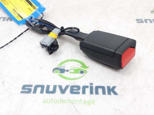 Used Seat buckle PEUGEOT 208 I (CA_, CC_) 1.2 VTI 82 (82 hp) 13194450