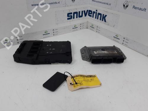 Used Engine control unit (ECU) RENAULT MEGANE II Coupé-Cabriolet (EM0/1_) 2.0 (135 hp) 17190775