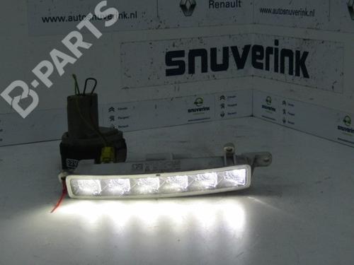 Used Left daytime light Left daytime light PEUGEOT 308 SW II (LC_, LJ_, LR_, LX_, L4_) 1.6 BlueHDi 120 (120 hp) 10795939 10795939