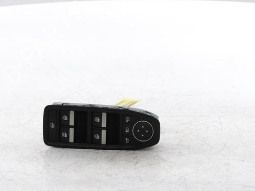 spak-kontakt-renault-scenic-e-tech-phase-i-2023-33696248 main image